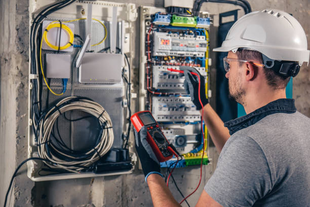 Best Emergency Electrical Repair  in Safety Harbor, FL